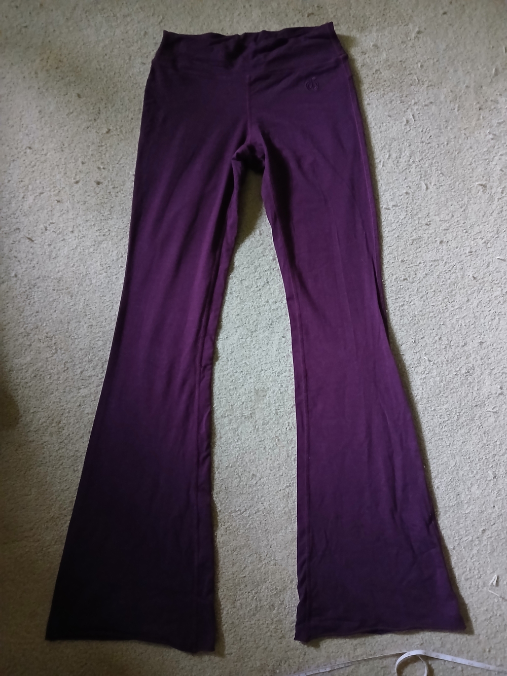 Yoga Pants By  Green Apple Active
